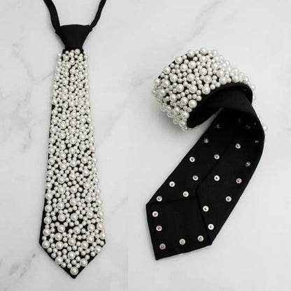 Feminine Sophisticated Necktie